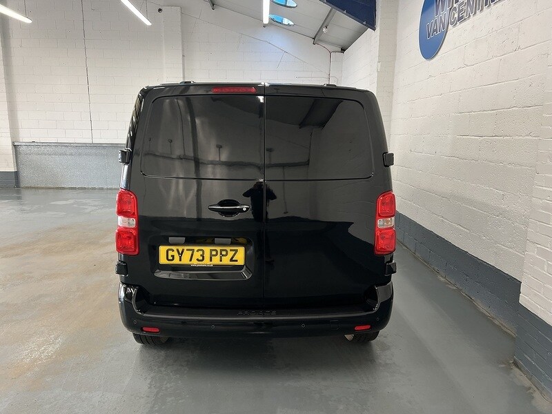 Used Toyota ProAce 2023 for sale - 76904323: Photo 4