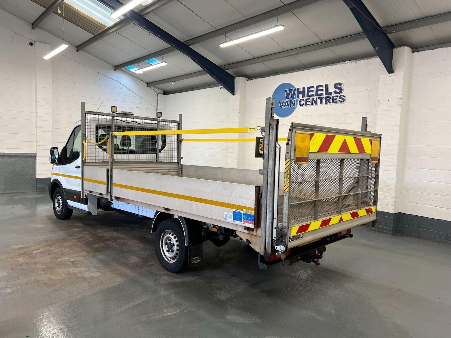 Used Ford Transit 2022 for sale - 76375543: Photo 2