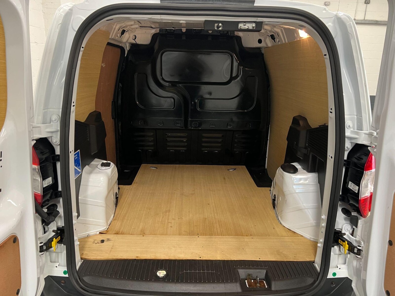 Used Ford Transit Courier 2022 for sale - 76870856: Photo 25