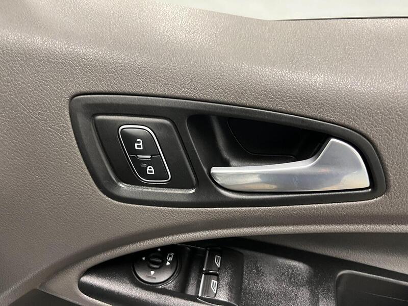 Used Ford Transit Connect 2023 for sale - 76904046: Photo 11