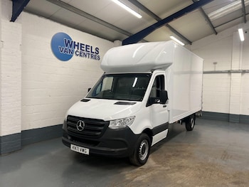 Mercedes-Benz - Sprinter