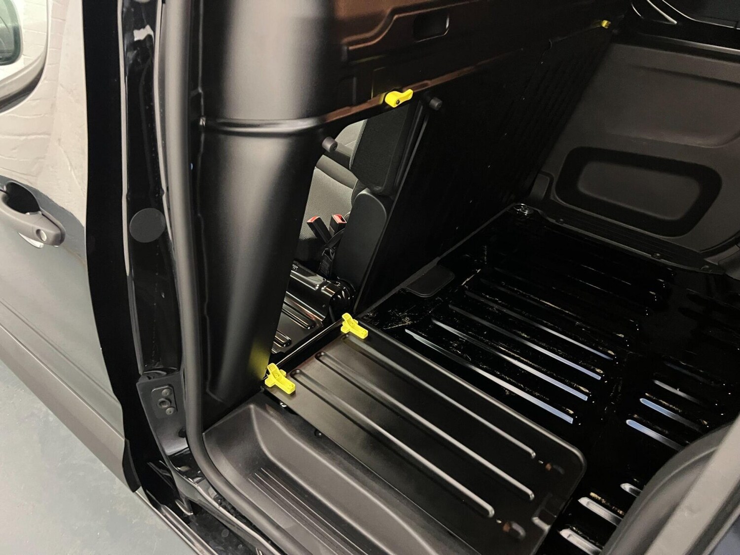 Used Peugeot Partner 2024 for sale - 76869983: Photo 35