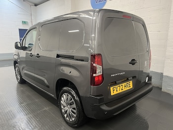 Used Peugeot Partner 2022 for sale - 78715992: Photo