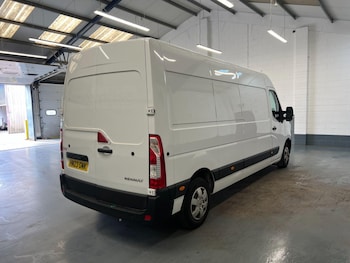 Used Renault Master 2023 for sale - 76691501: Photo