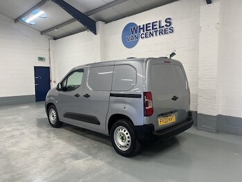 Used Peugeot Partner 2020 for sale - 77263959: Photo