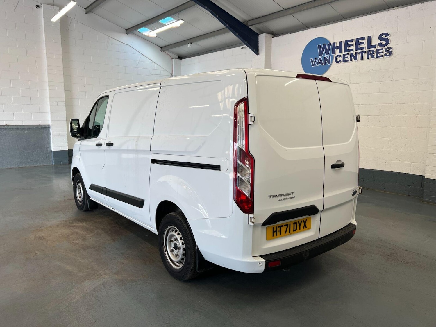 Used Ford Transit Custom 2021 for sale - 76112173: Photo 2