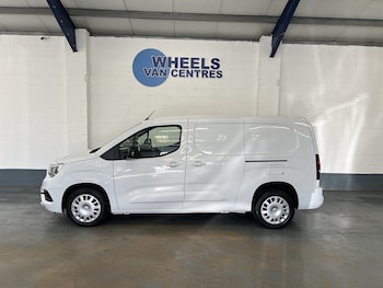 Used Vauxhall Combo 2023 for sale - 76903896: Photo