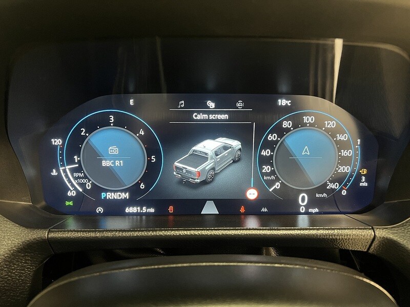 Used Volkswagen Amarok 2024 for sale - 77937341: Photo 16