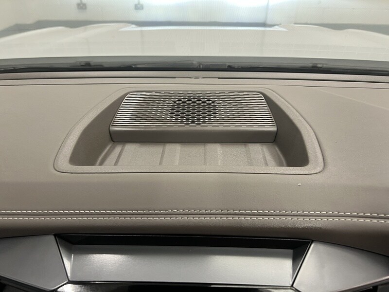 Used Volkswagen Amarok 2024 for sale - 77937341: Photo 29