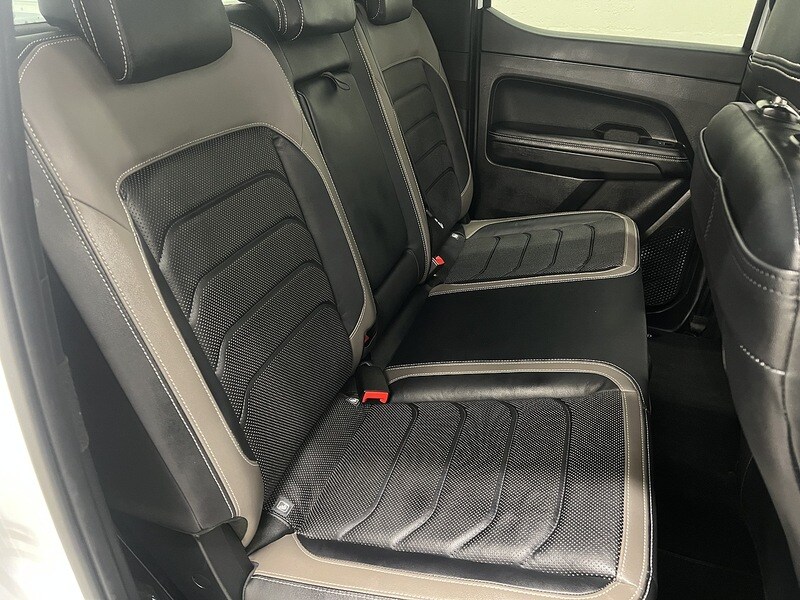 Used Volkswagen Amarok 2024 for sale - 77937341: Photo 34