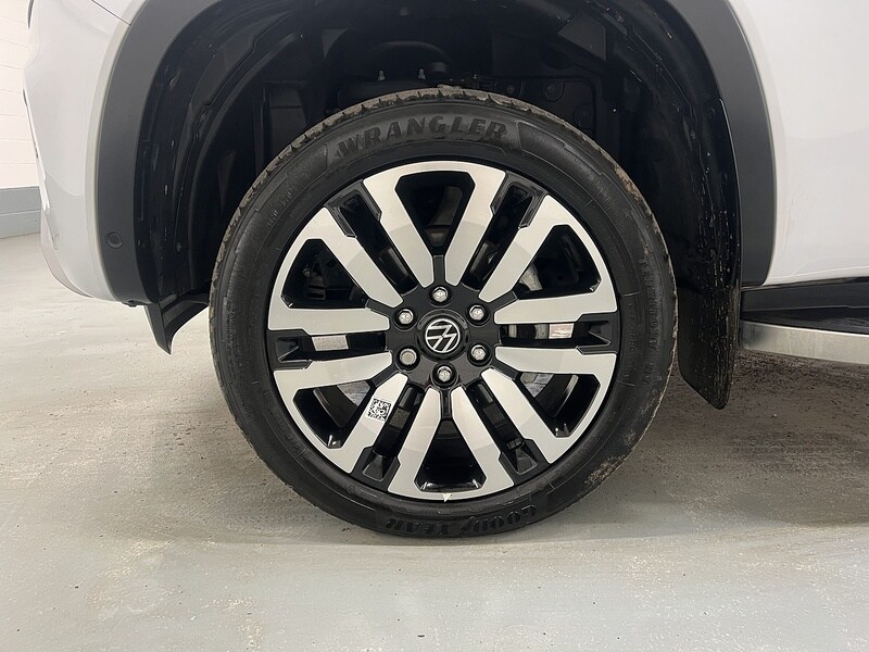 Used Volkswagen Amarok 2024 for sale - 77937341: Photo 39