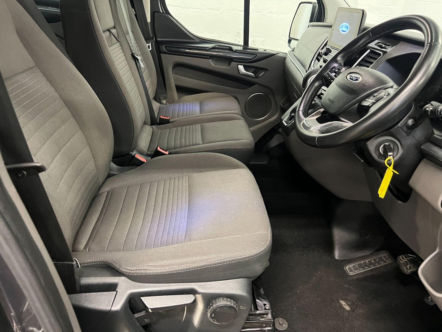 Used Ford Tourneo Custom 2022 for sale - 76154850: Photo 10