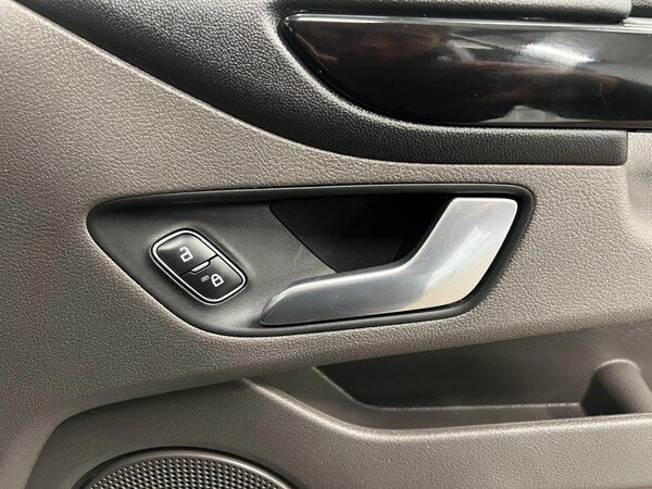 Used Ford Transit Custom 2023 for sale - 76140357: Photo 11