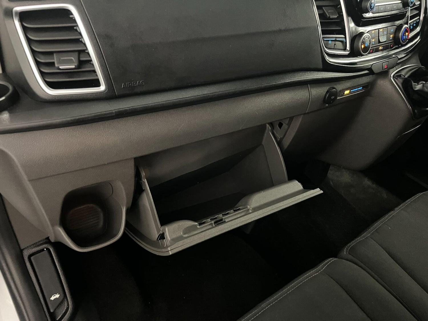 Used Ford Transit Custom 2023 for sale - 76871221: Photo 44