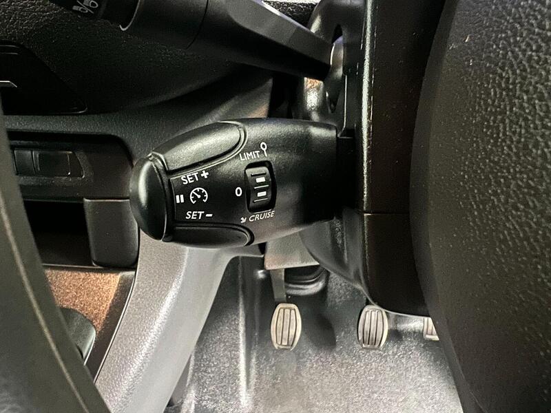 Used Vauxhall Vivaro 2022 for sale - 77452671: Photo 13