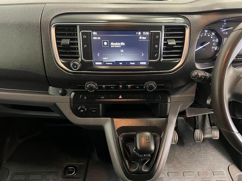 Used Vauxhall Vivaro 2022 for sale - 77452671: Photo 19