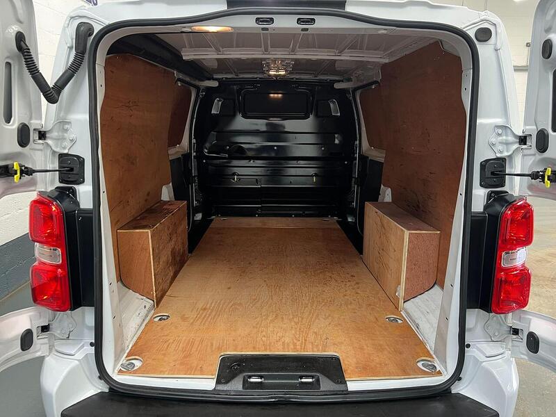 Used Vauxhall Vivaro 2022 for sale - 77452671: Photo 22