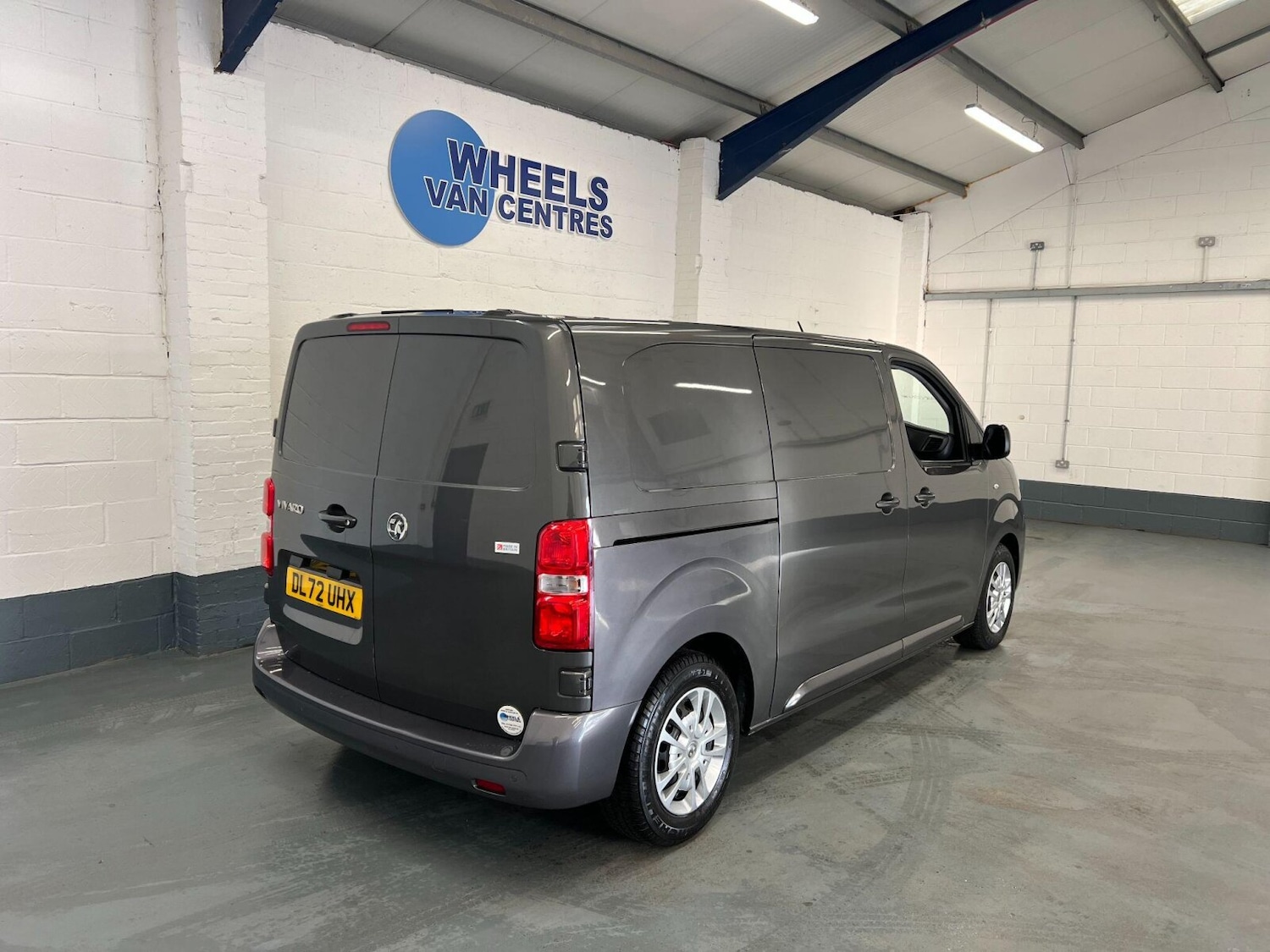 Used Vauxhall Vivaro 2023 for sale - 76870509: Photo 8