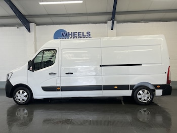 Used Renault Master 2023 for sale - 79462652: Photo