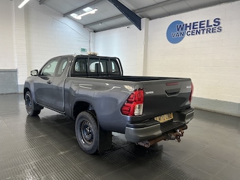 Used Toyota Hilux 2020 for sale - 78888030: Photo