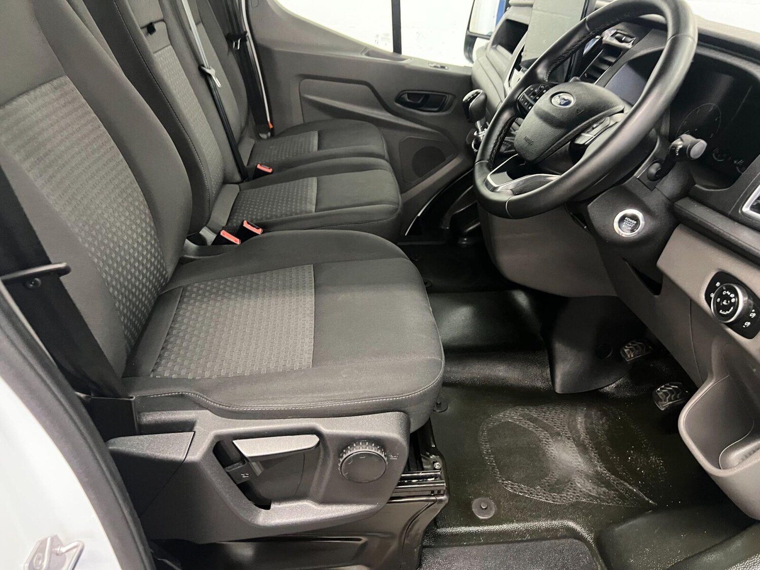 Used Ford Transit 2024 for sale - 76124646: Photo 9