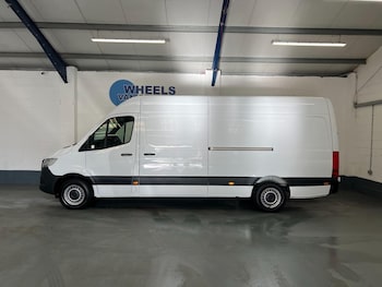 Used Mercedes-Benz Sprinter 2023 for sale - 76528926: Photo