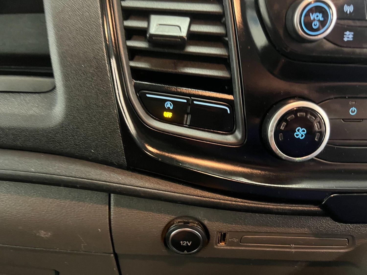 Used Ford Transit 2020 for sale - 76684058: Photo 23