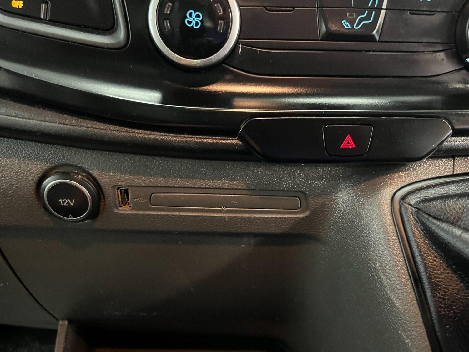 Used Ford Transit 2020 for sale - 76684058: Photo 24