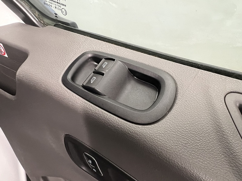 Used Ford Transit 2024 for sale - 76903884: Photo 12
