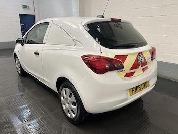 Used Vauxhall Corsa Van 2018 for sale - 79370121: Photo