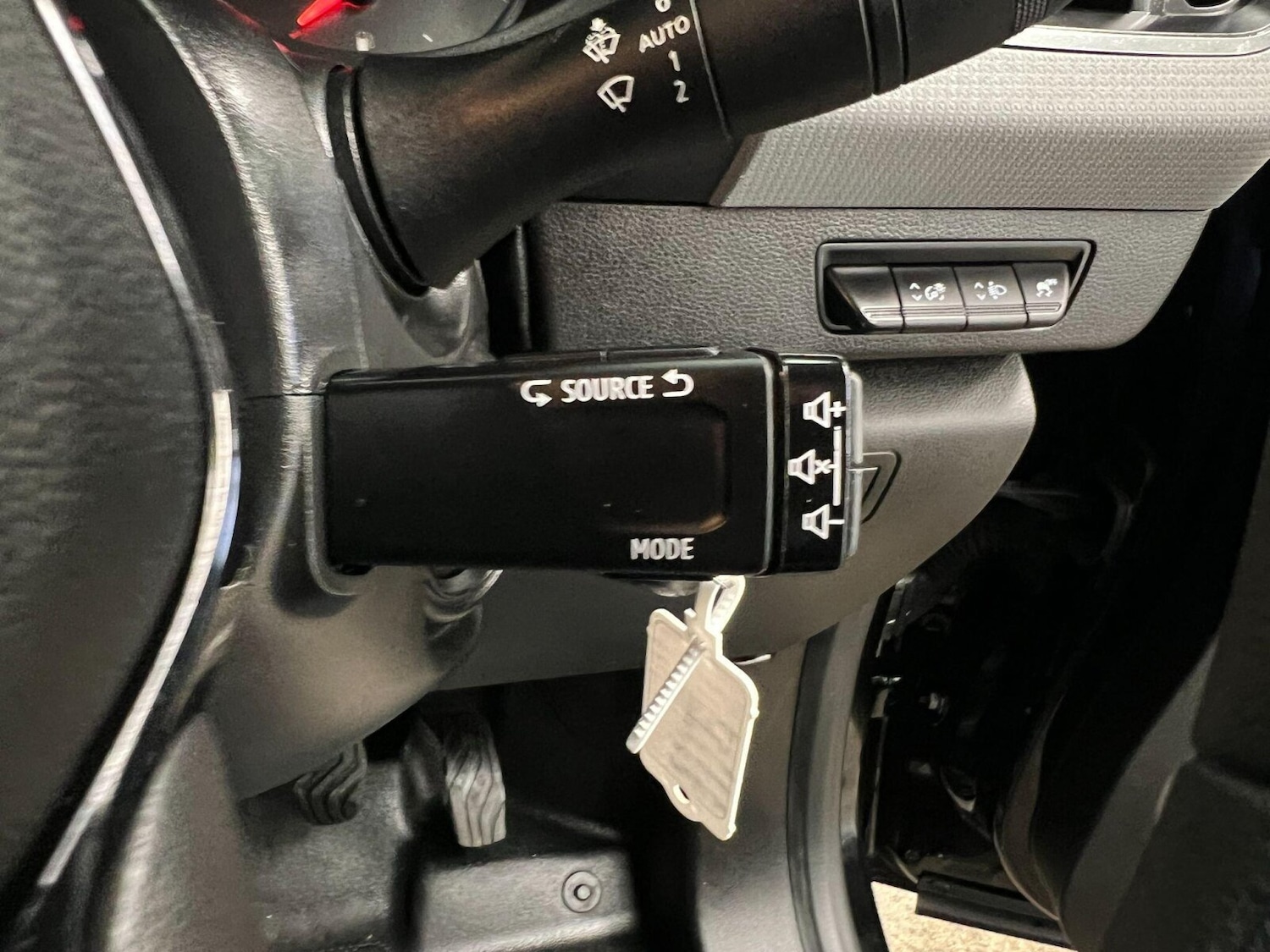 Used Nissan Other 2023 for sale - 76871619: Photo 15