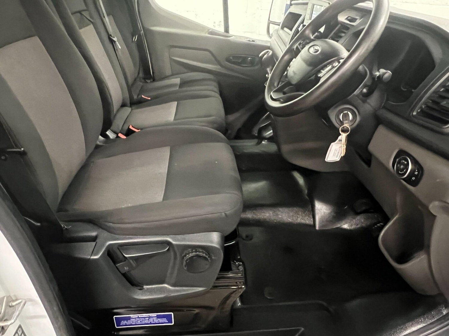 Used Ford Transit 2023 for sale - 76870878: Photo 16
