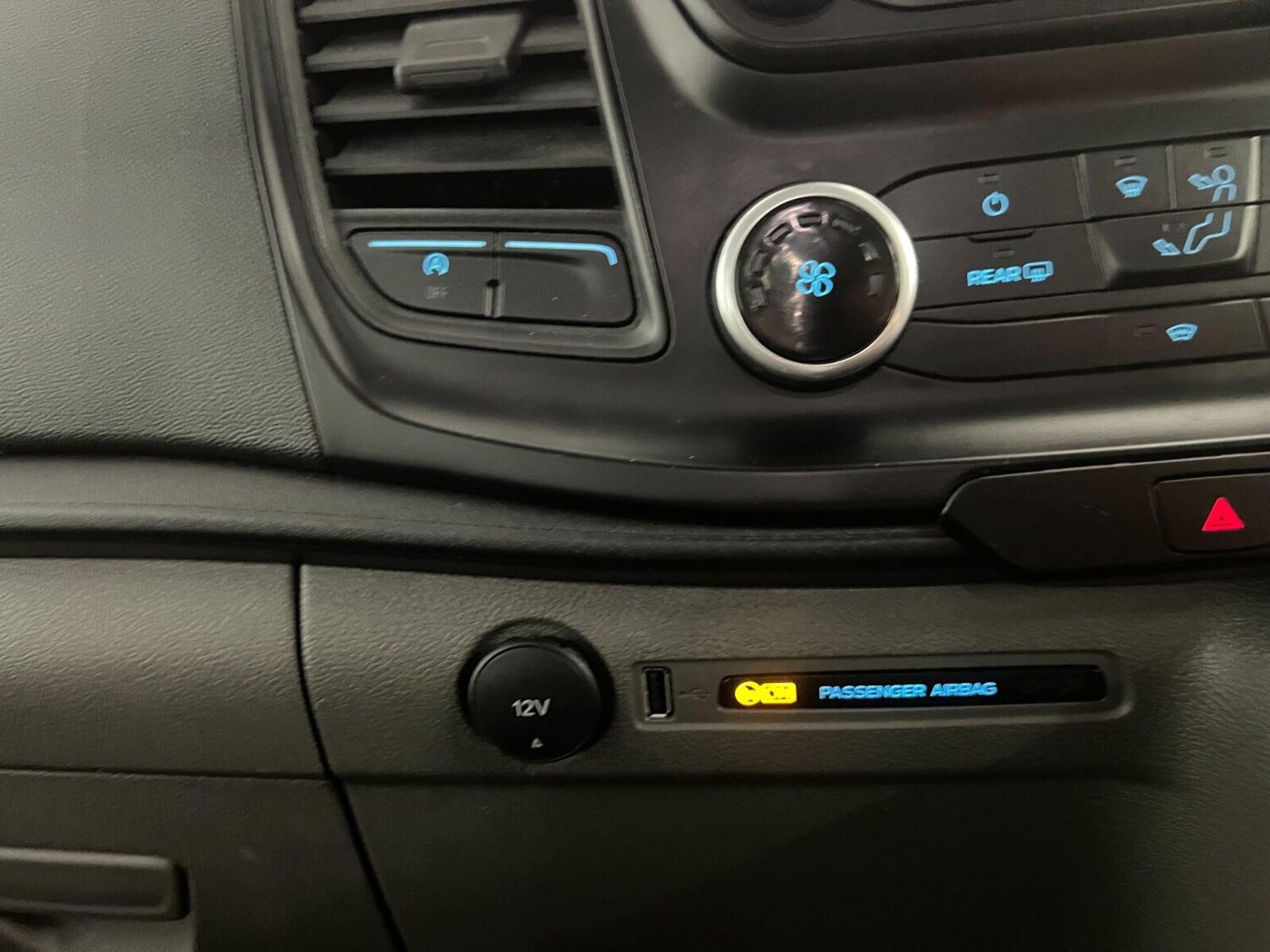 Used Ford Transit 2022 for sale - 76221739: Photo 17