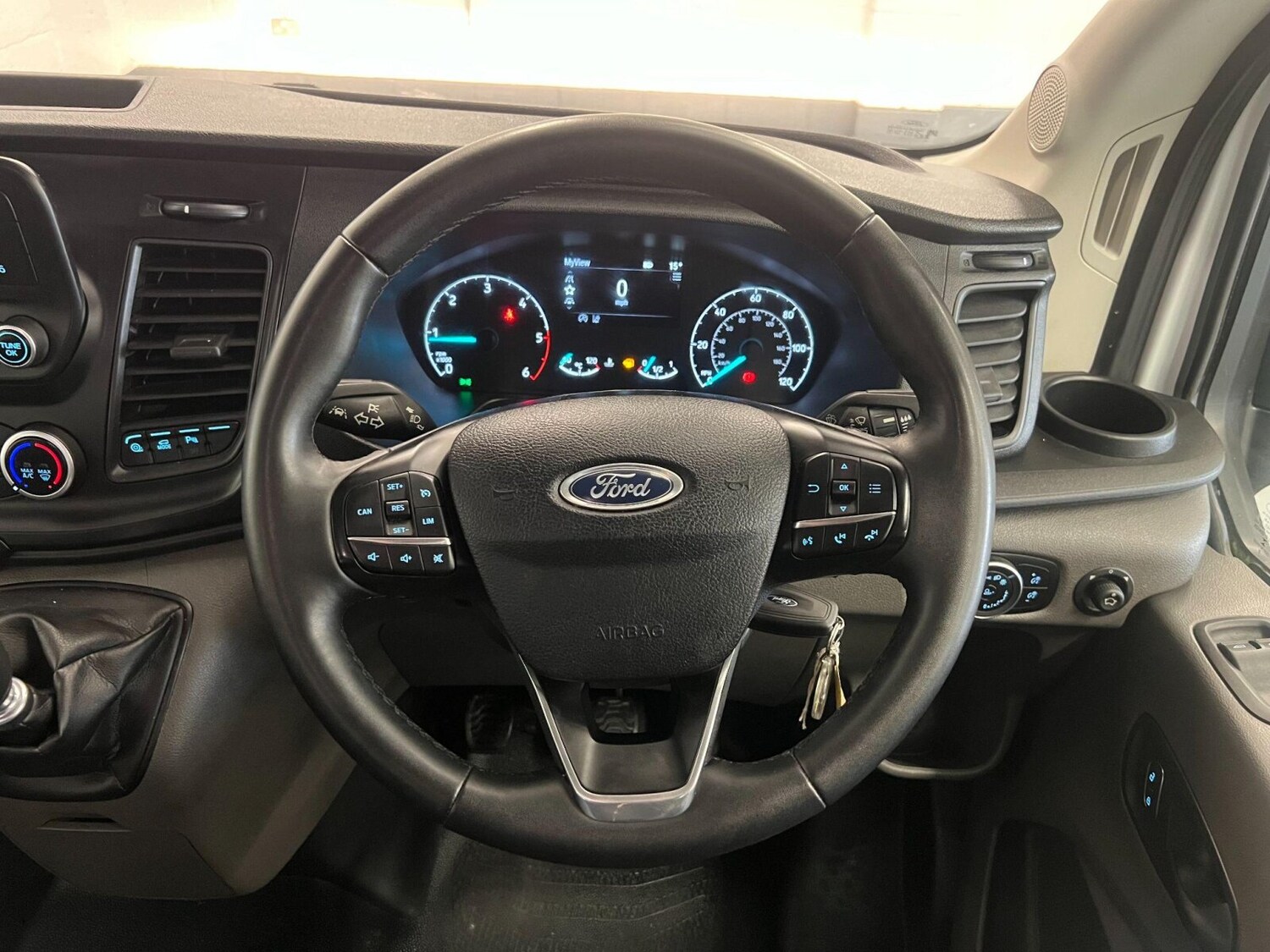 Used Ford Transit 2022 for sale - 76221739: Photo 26