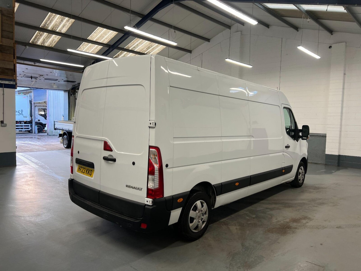 Used Renault Master 2023 for sale - 76872518: Photo 3