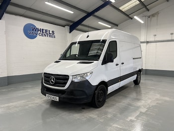 Mercedes-Benz Sprinter feature image