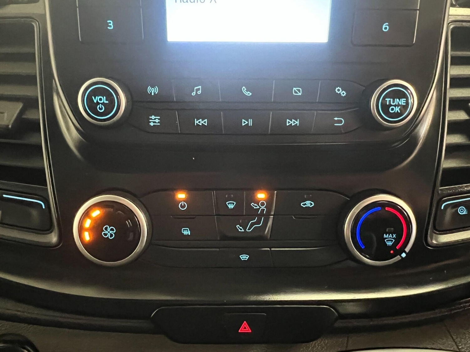 Used Ford Transit 2023 for sale - 76869190: Photo 25