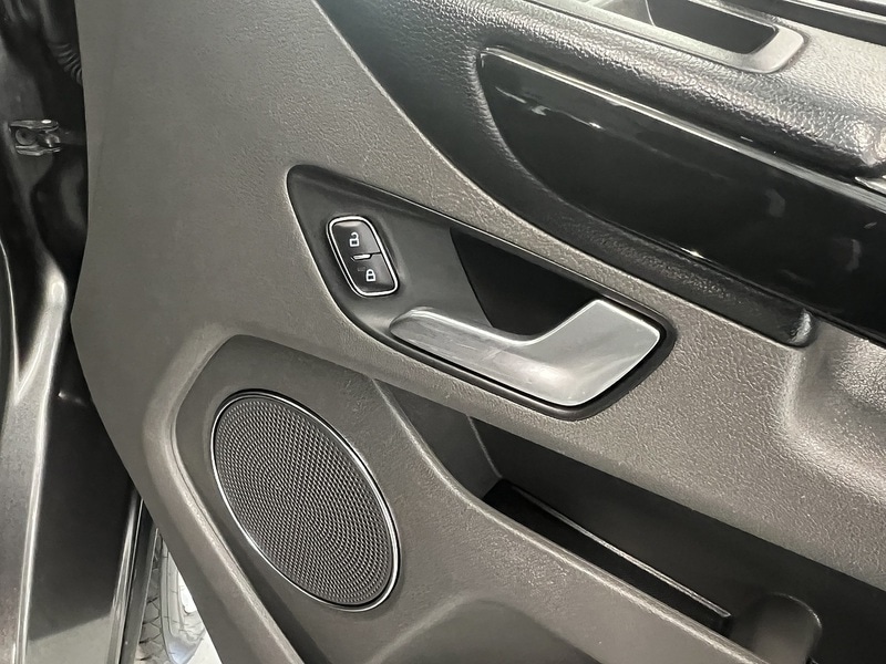 Used Ford Tourneo Custom 2022 for sale - 77046209: Photo 13