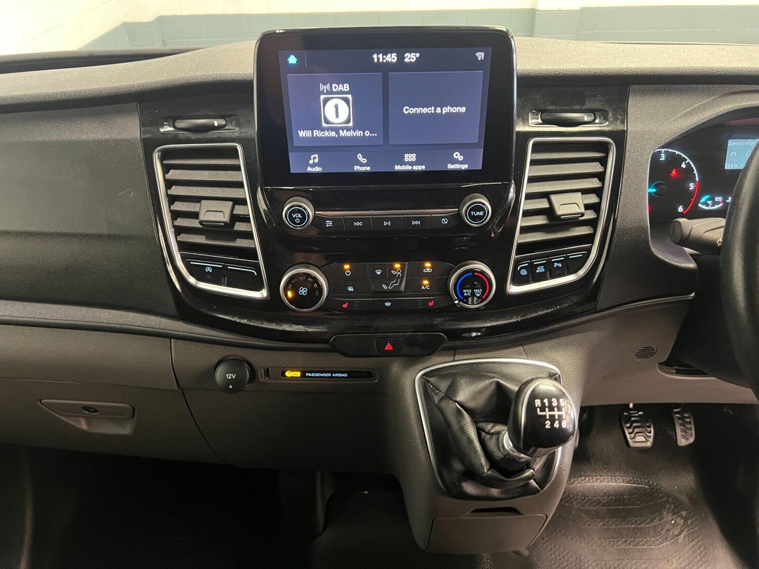 Vehicle 29