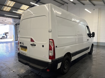 Used Nissan Interstar 2023 for sale - 78316113: Photo