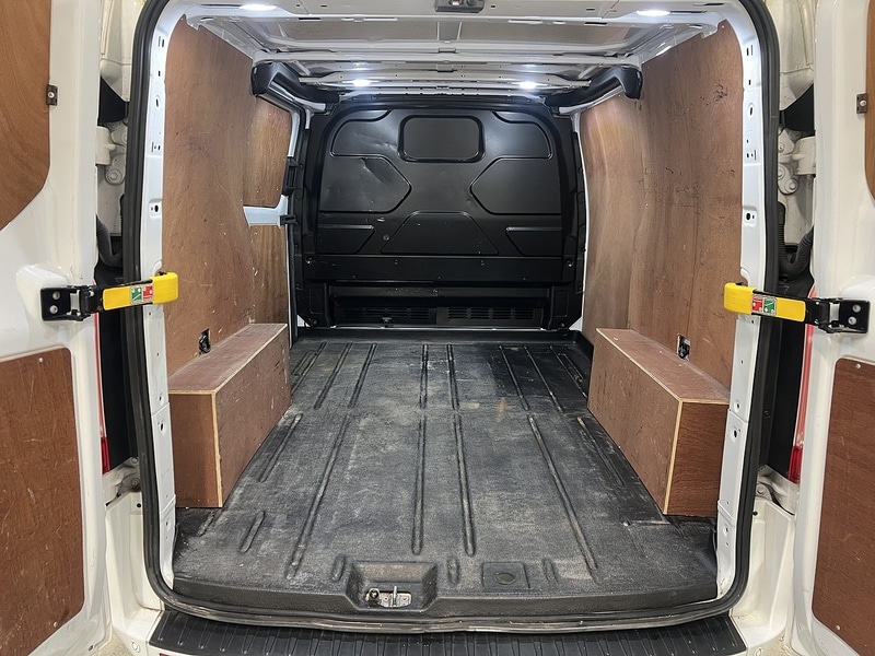 Used Ford Transit Custom 2020 for sale - 77643325: Photo 5