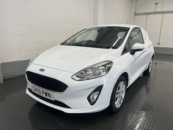 Used Ford Fiesta Van 2019 for sale - 78712785: Photo