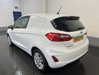 Used Ford Fiesta Van 2019 for sale - 78712785: Photo