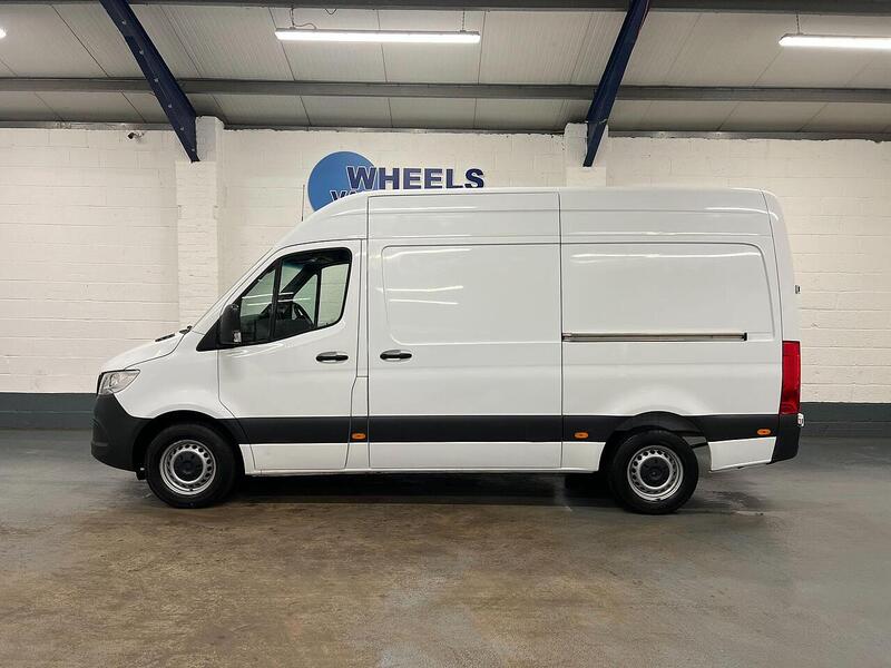 Used Mercedes-Benz Sprinter 2021 for sale - 76904392: Photo 2