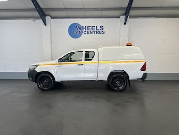 Used Toyota Hilux 2020 for sale - 79462737: Photo