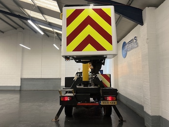 Used Toyota Hilux 2018 for sale - 78257405: Photo