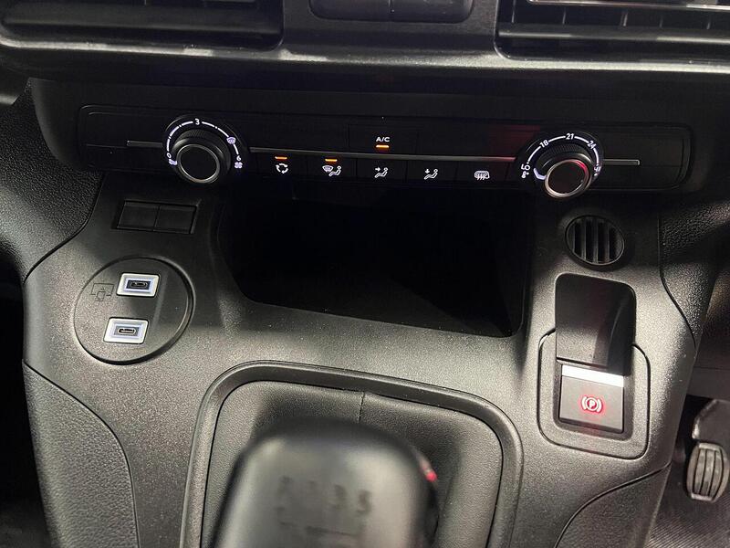 Used Vauxhall Combo 2024 for sale - 76904256: Photo 14