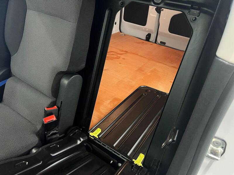 Used Vauxhall Combo 2024 for sale - 76904256: Photo 17