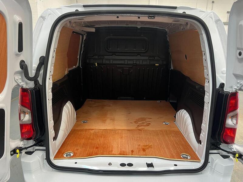 Used Vauxhall Combo 2024 for sale - 76904256: Photo 26