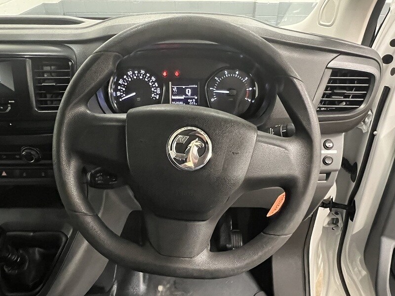 Used Vauxhall Vivaro 2019 for sale - 76982525: Photo 16